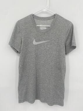 Nike Center Swoosh Gray Dri-fit Cotton Tee Short Sleeve Medium 396765-065